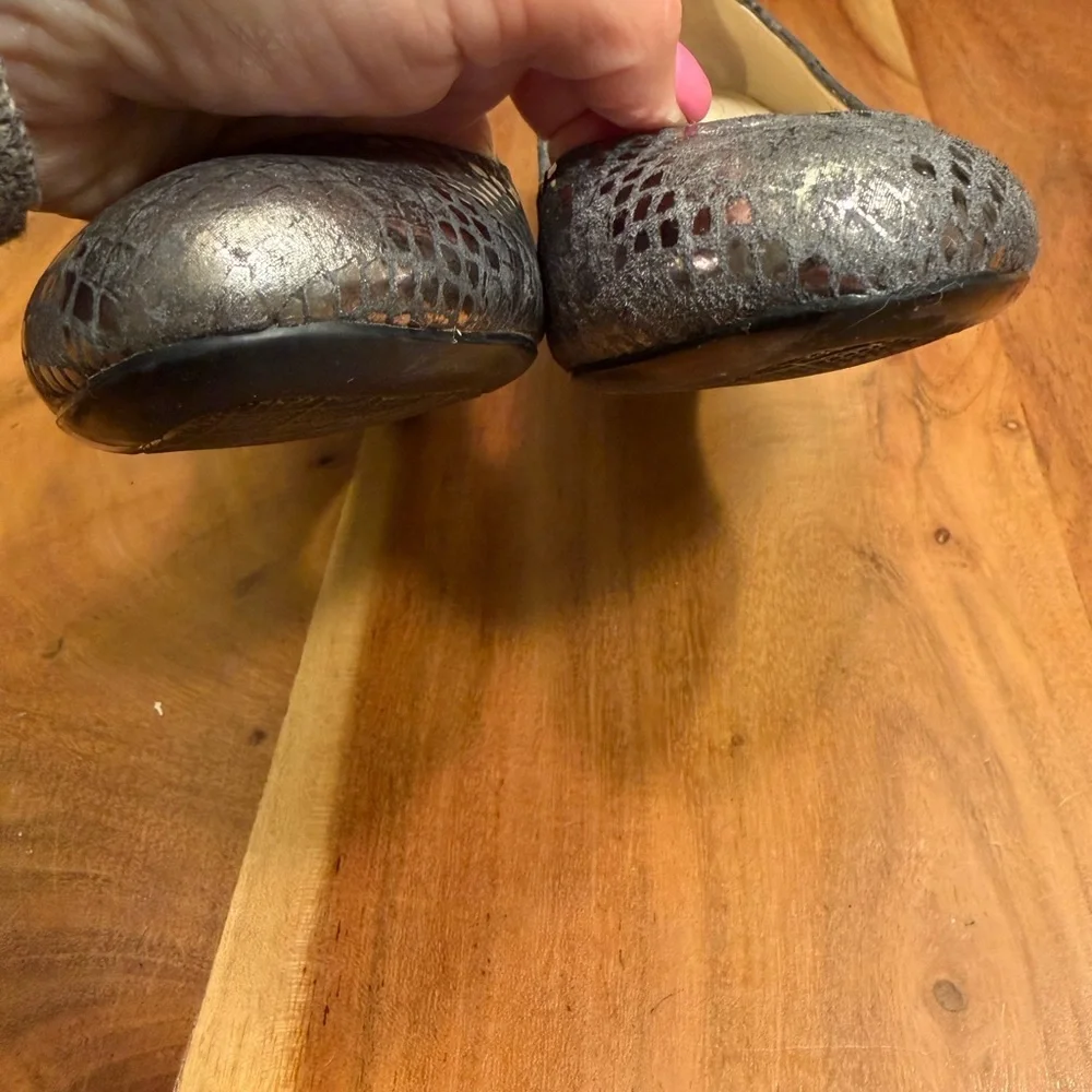 Calvin‎ Klein Metallic Snakeskin Wedges | Vintage Inspired | Size 7.5